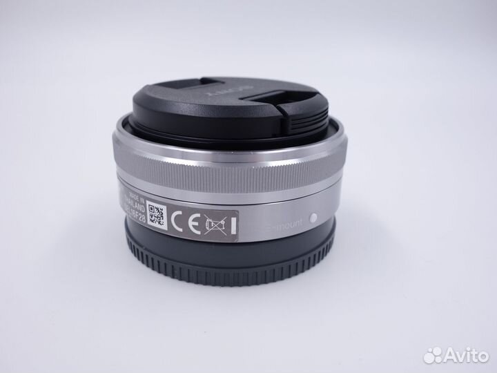 Sony E 16mm f/2.8