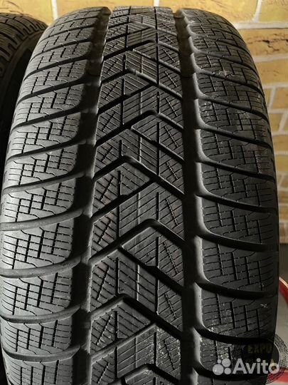 Pirelli Scorpion Winter 255/45 R20 105V