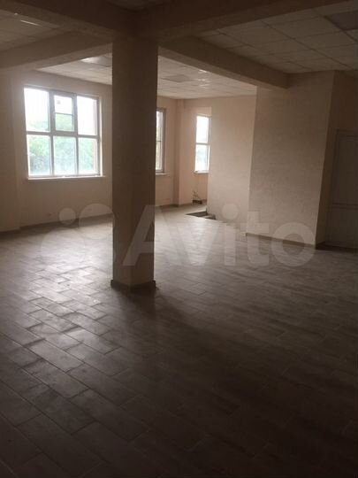 Помещение свободного назначения 140 м²