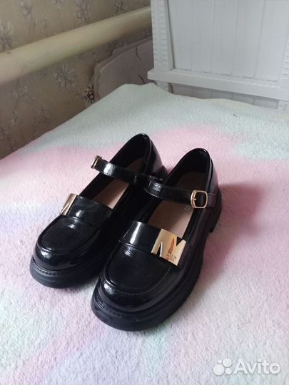 Туфли-лоферы