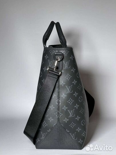 Сумка Louis Vuitton