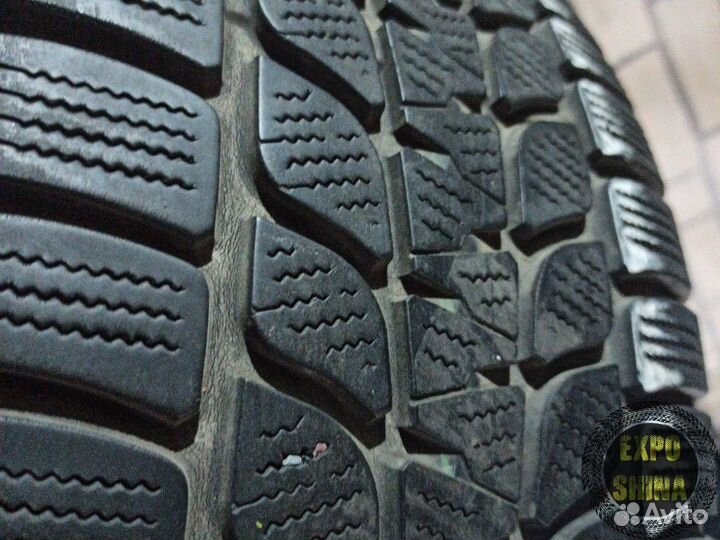 Bridgestone Blizzak LM-25 235/55 R18