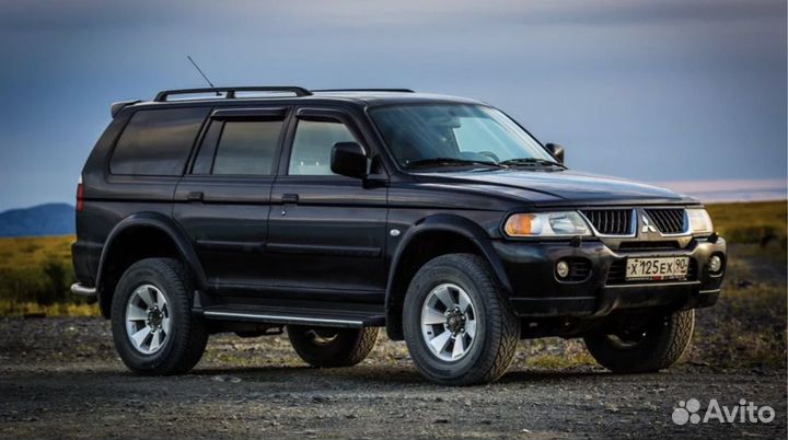 Кузовная арка Mitsubishi Pajero(Montero) Sport