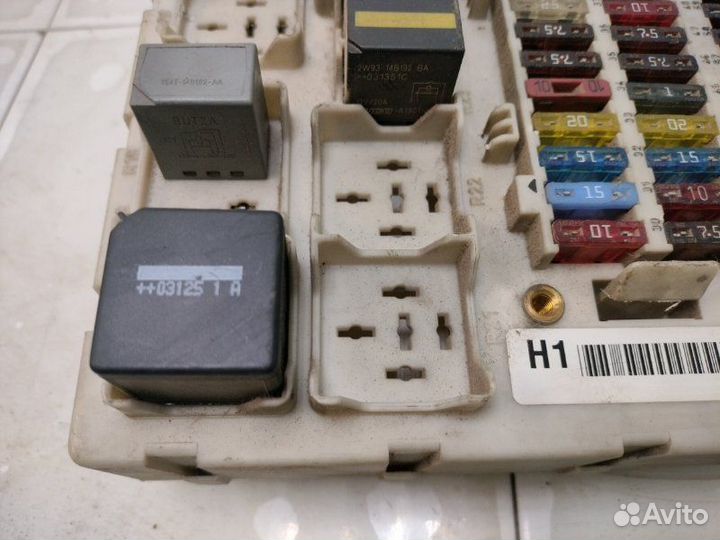 Блок предохранителей Ford Focus 1 cdda 2003