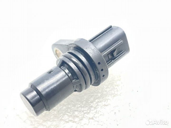 Датчик положения распредвала Toyota Crown GRS180