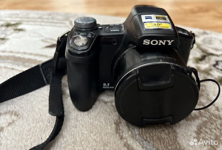 Компактный фотоаппарат sony