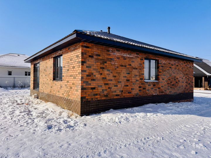 Коттедж 96 м² на участке 5 сот.