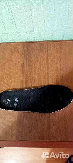 Лыжные ботинки, лыжи, палочки