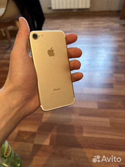 iPhone 7, 32 ГБ