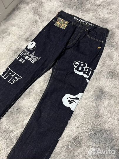 Джинсы bape