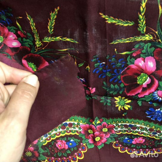 Платок павловопосадский маки 75х75