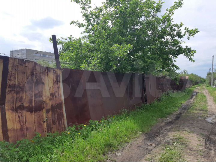 Дача 20 м² на участке 6 сот.