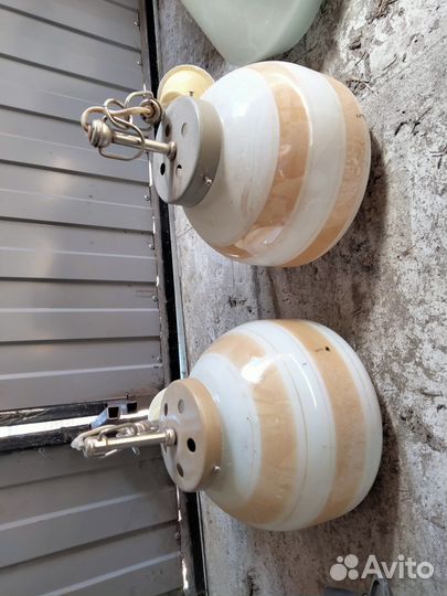 Продам плафоны и люстру