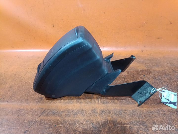 Бардачок на Toyota Vitz SCP90