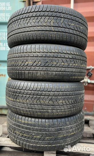 Pirelli Scorpion Winter 285/45 R22