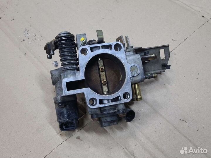 Дроссельная заслонка opel Astra G vectra b Zafira