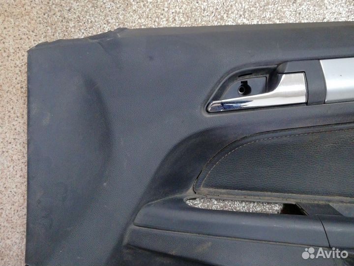 Opel Astra H обшивка двери передняя правая
