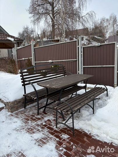Продаётся комплект дачной мебели