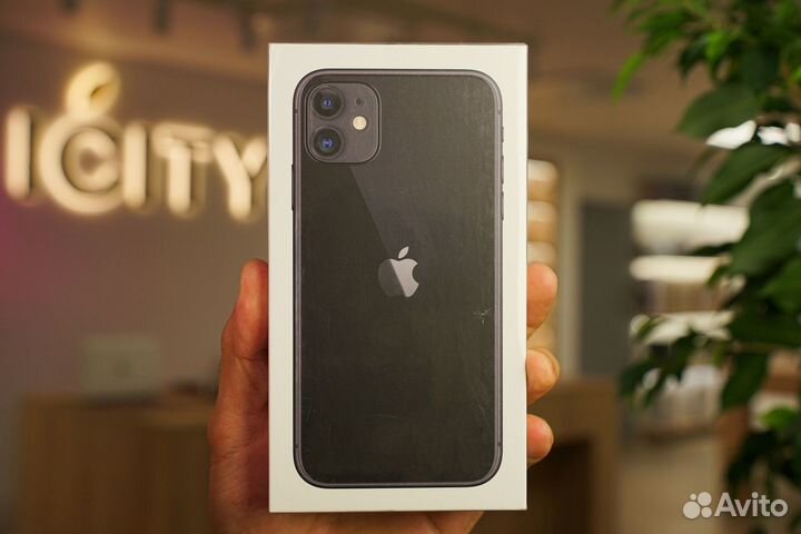 iPhone 11, 64 ГБ