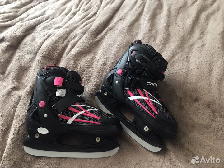 Коньки хоккейные детские