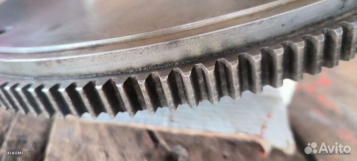 Продаётся маховик, плита на мтз под стартер