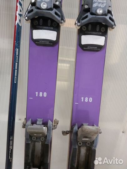 Горные лыжи и ботинки