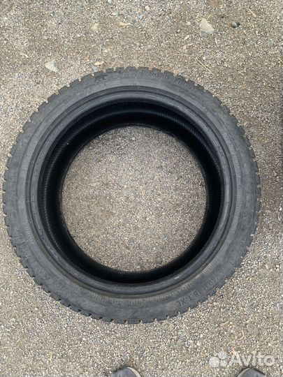 Gislaved Nord Frost 200 245/40 R18