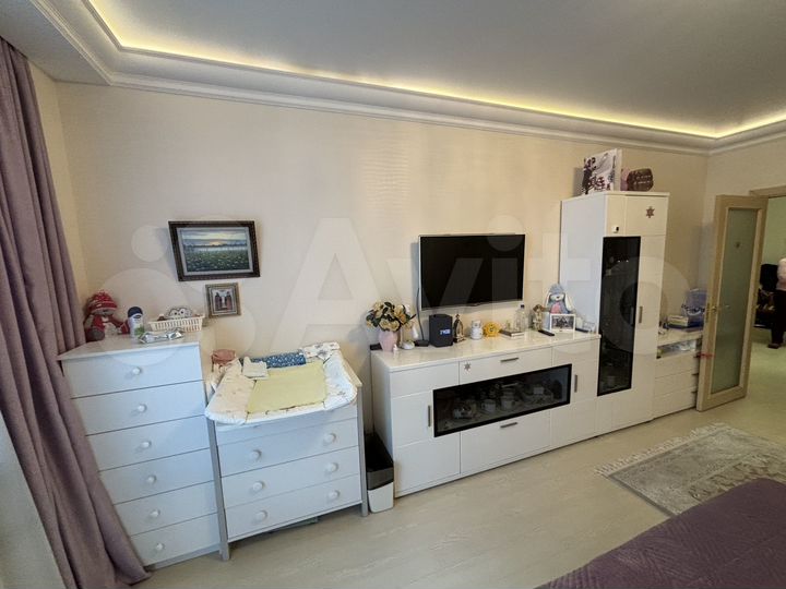 1-к. квартира, 55 м², 14/25 эт.