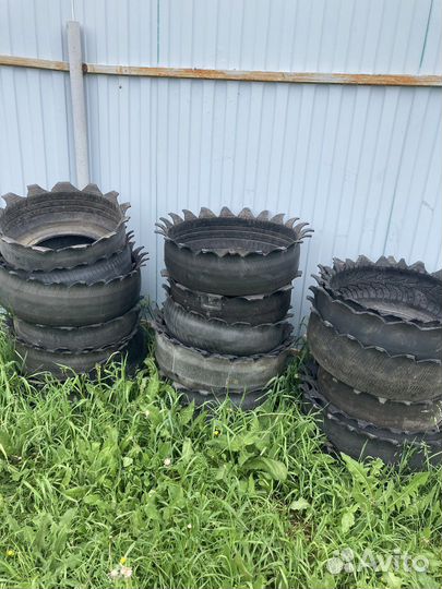 Клумба из покрышек