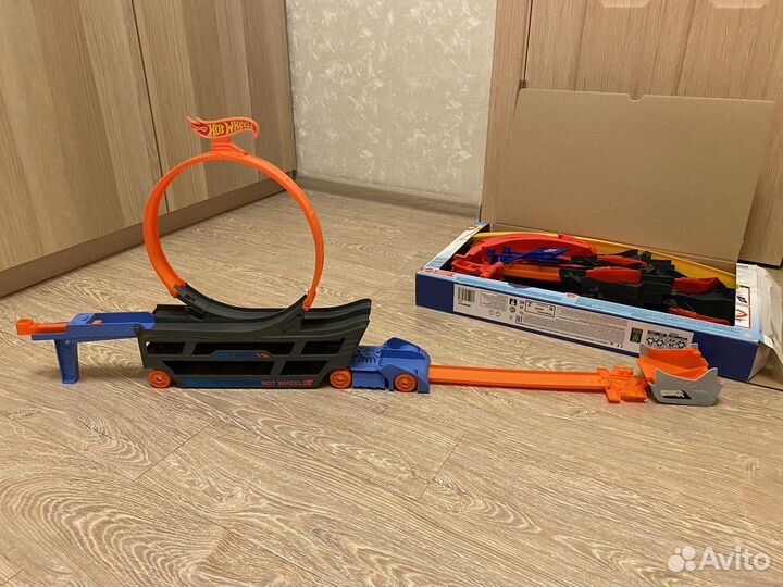 Автовоз Hot Wheels