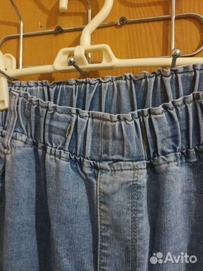 Джинсы бананы женские