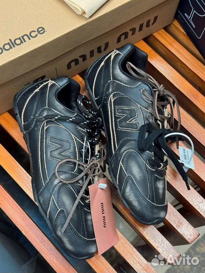 Кроссовки Женские New Balance 530