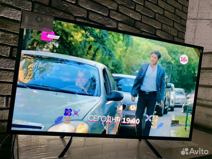 Телевизор 40 круче Самсунга + полный SMART TV