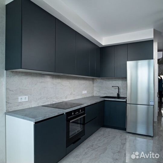 Кухня черная без ручек