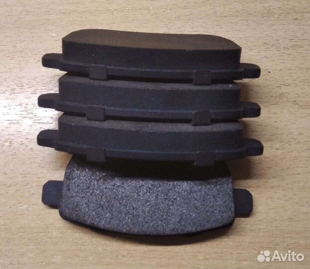 Тормозные накладки Renault Megan Sedan