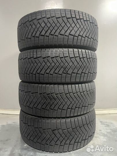 Pirelli Ice Zero FR 245/45 R18