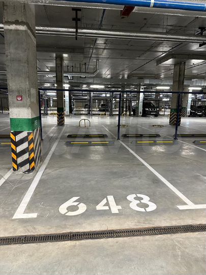 Машиноместо, 13 м²