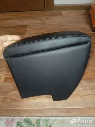 Подлокотник volkswagen polo sedan