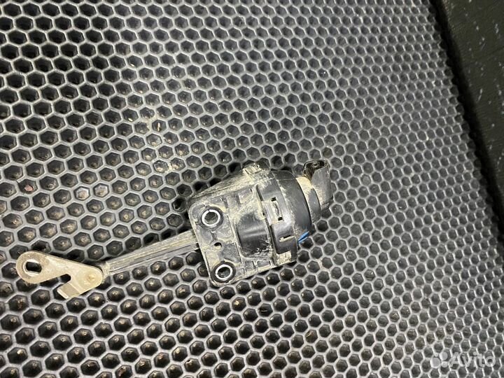 Вакуумный клапан впускного коллектора Lacetti