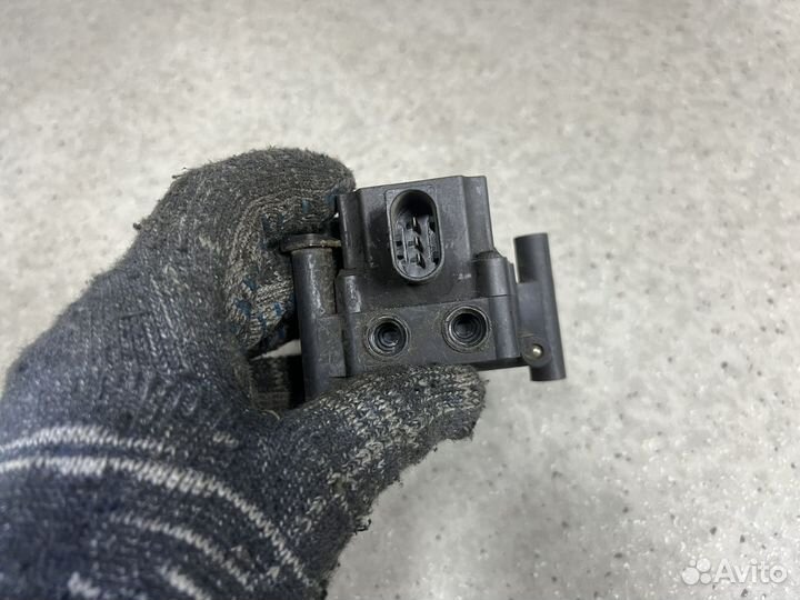 Блок клапанов полной пневмы BMW X5 E53