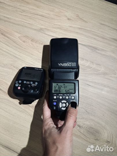 Вспышка камеры yongnuo speedlite YN 560 III