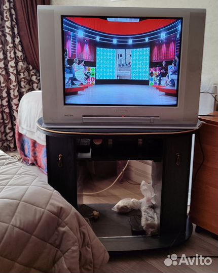 Телевизор