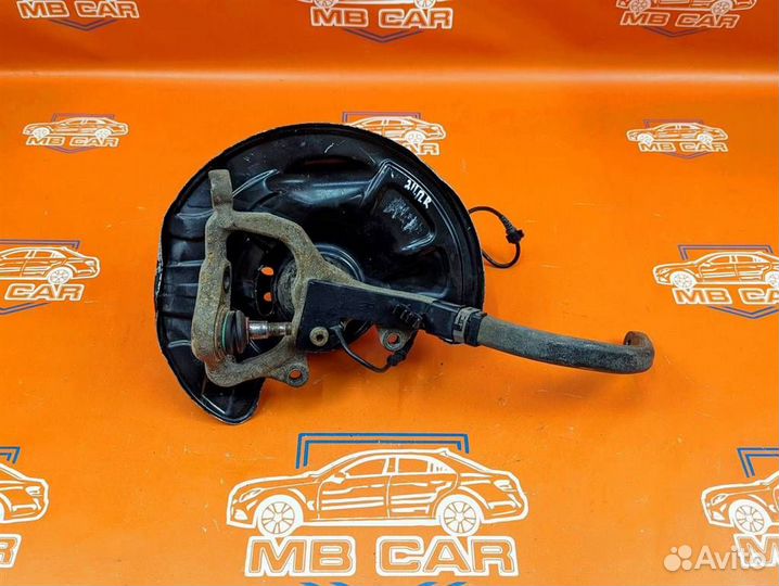 Кулак поворотный передний правый w211 E-class 6