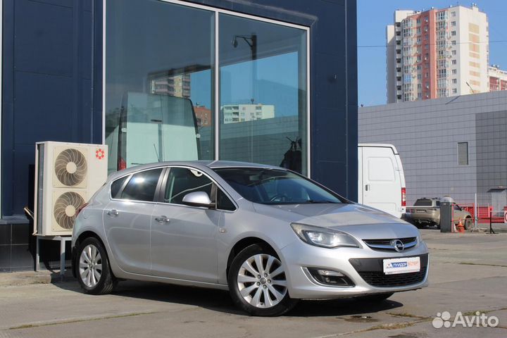 Opel Astra 1.6 МТ, 2013, 128 058 км