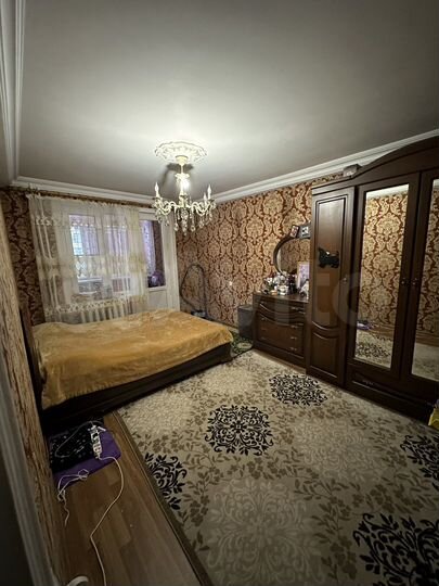 3-к. квартира, 100 м², 4/5 эт.