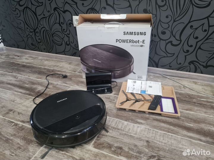 Робот пылесос samsung