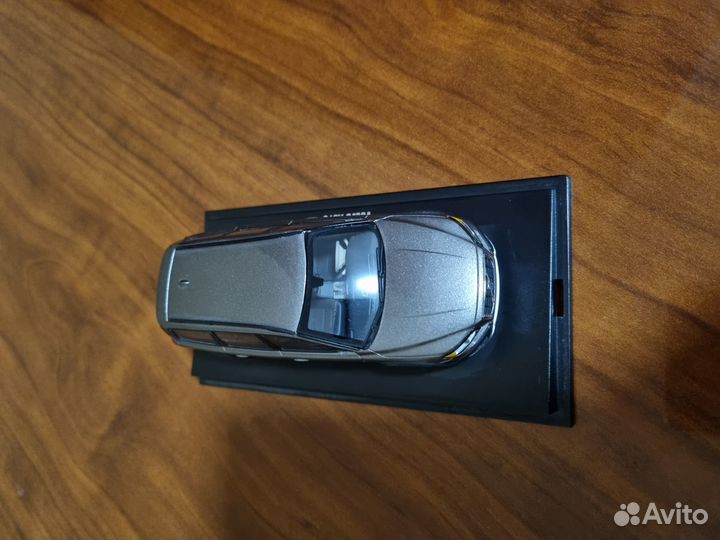 Сувенир автомобиль Volvo xc70