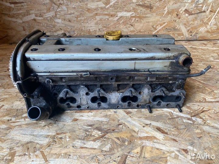 Головка блока цилиндров Opel Vectra
