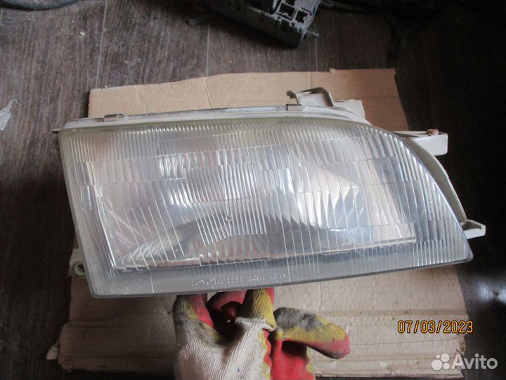 Фара правая калдина корона карина Е 190