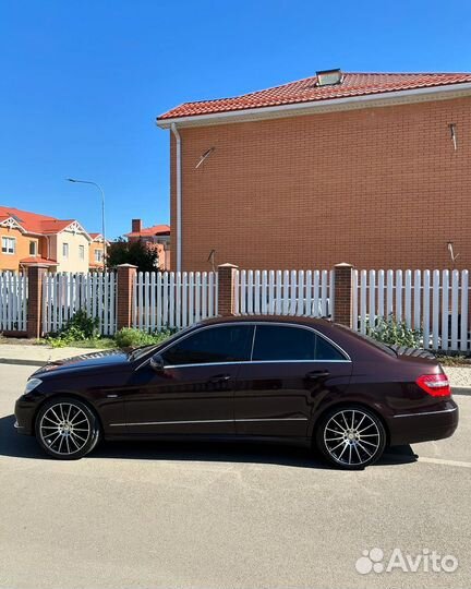 Mercedes-Benz E-класс 1.8 AT, 2010, 186 111 км